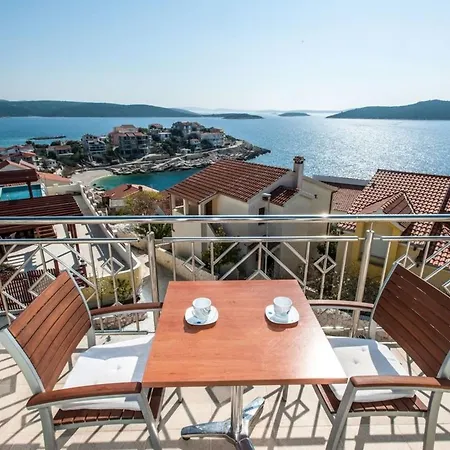 Σπίτι διακοπών Katy Mit Garten- Grill Und Terrasse By Interhome Sevid