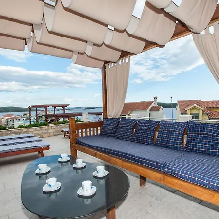 Σπίτι διακοπών Katy Mit Garten- Grill Und Terrasse By Interhome *
