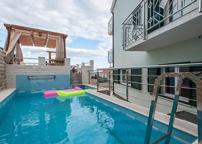 Сasa de vacaciones Katy Mit Garten- Grill Und Terrasse By Interhome