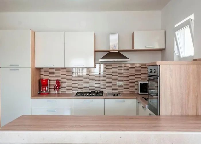 Katy Mit Garten- Grill Und Terrasse By Interhome *