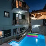 Prázdninový dům Katy Mit Garten- Grill Und Terrasse By Interhome Sevid