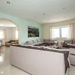Katy Mit Garten- Grill Und Terrasse By Interhome Prázdninový dům Sevid
