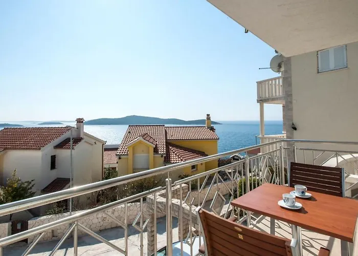 Katy Mit Garten- Grill Und Terrasse By Interhome *