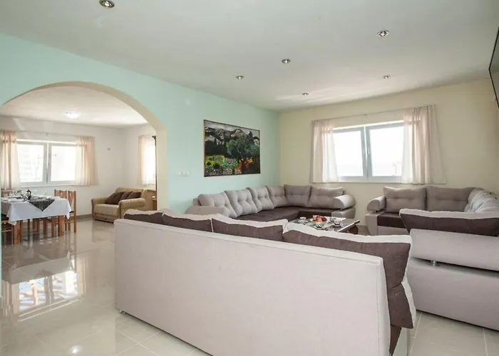 Katy Mit Garten- Grill Und Terrasse By Interhome Prázdninový dům Sevid